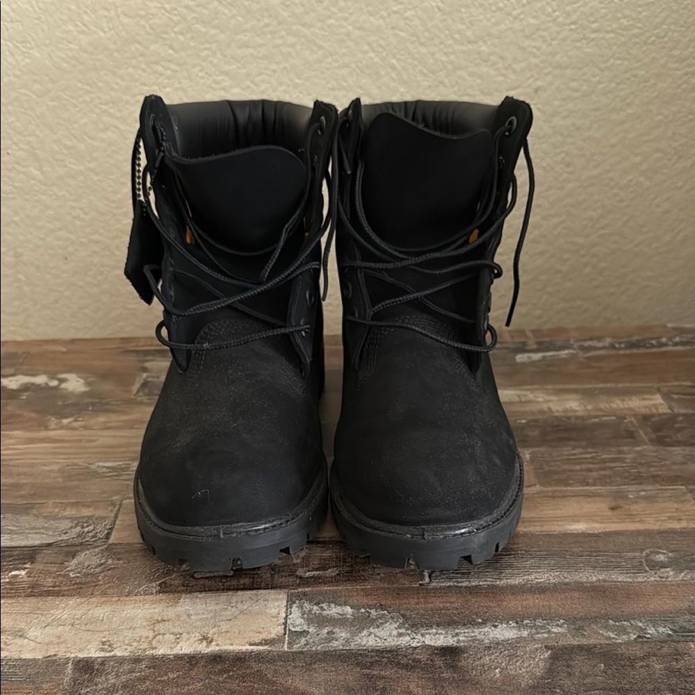Black Timberlands